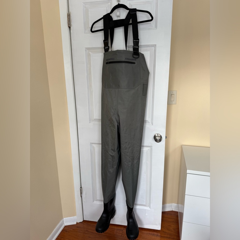 DikaSun
Fishing Waders for Men & Women,
Waterproof. - Picture 12 of 15